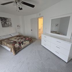 Bedroom Set Bed Frame, Mattress And Dresser 