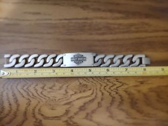 Thick link bracelet