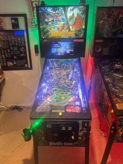 Stern Jurassic Park Pinball