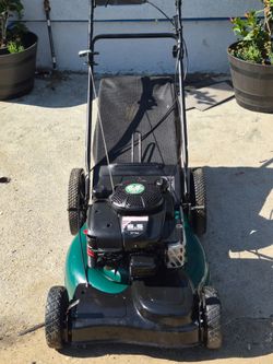Craftman Self Prollped Law Mower In Good Working Condition