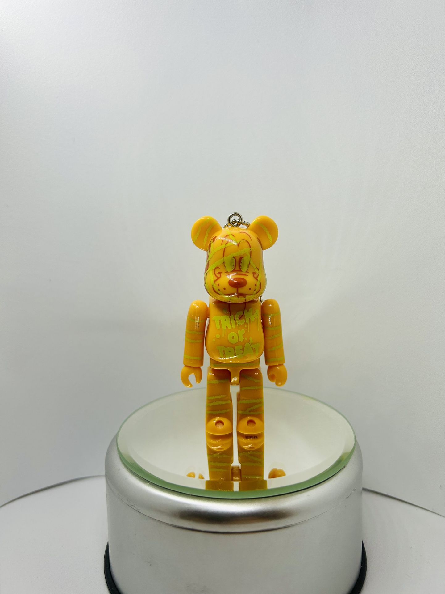 BEARBRICK Disney 2014 Halloween Monster Bearbrick 100%