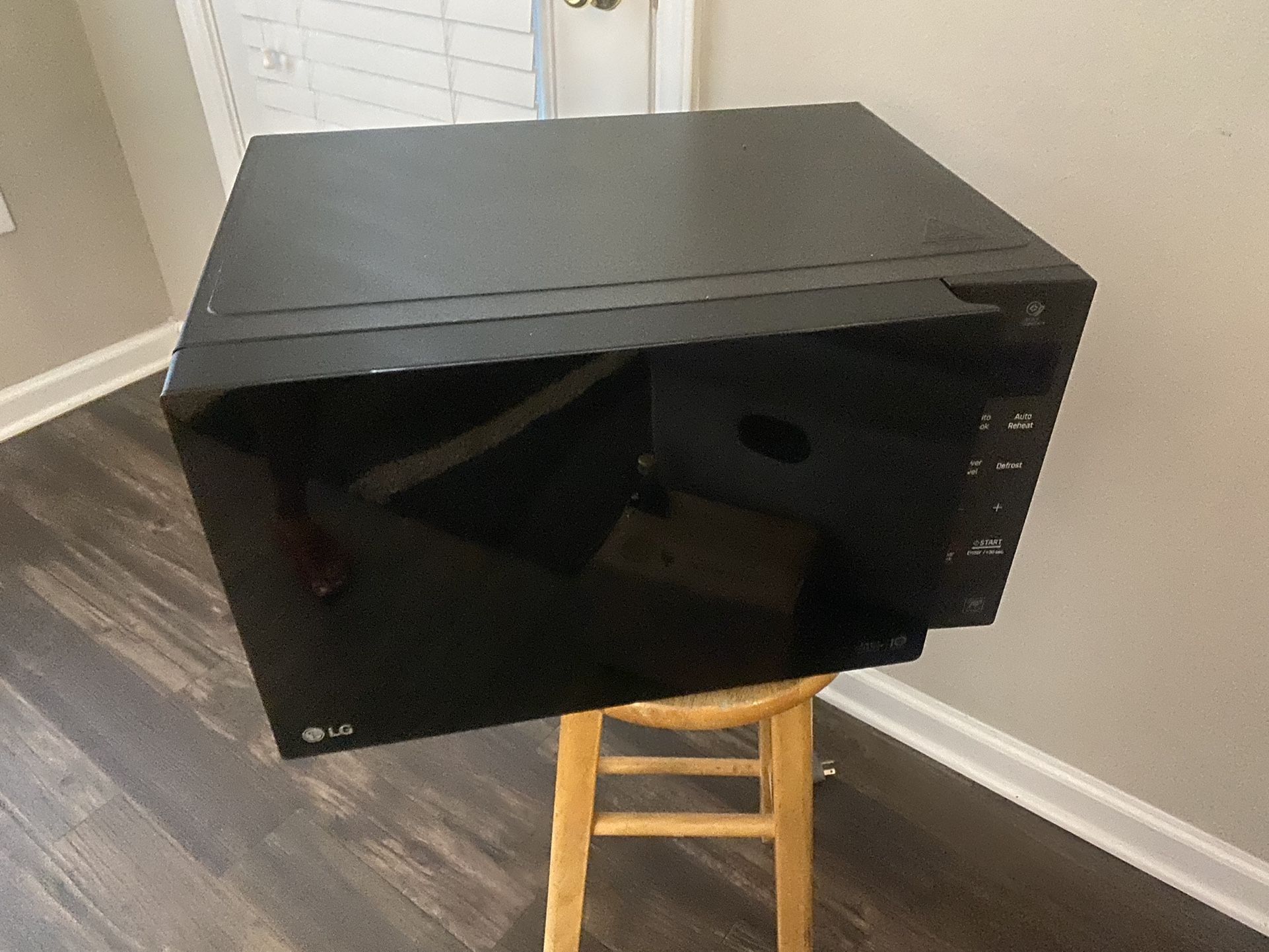 LG Smart Inverter Microwave