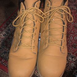 FILA THINSULATE  Boots. Men Size 13