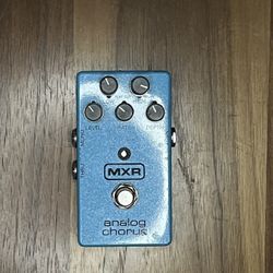 MXR Analog Chorus Guitar Effects Pedal