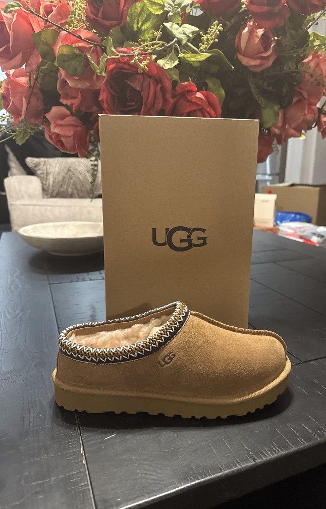 Ugg Tasman