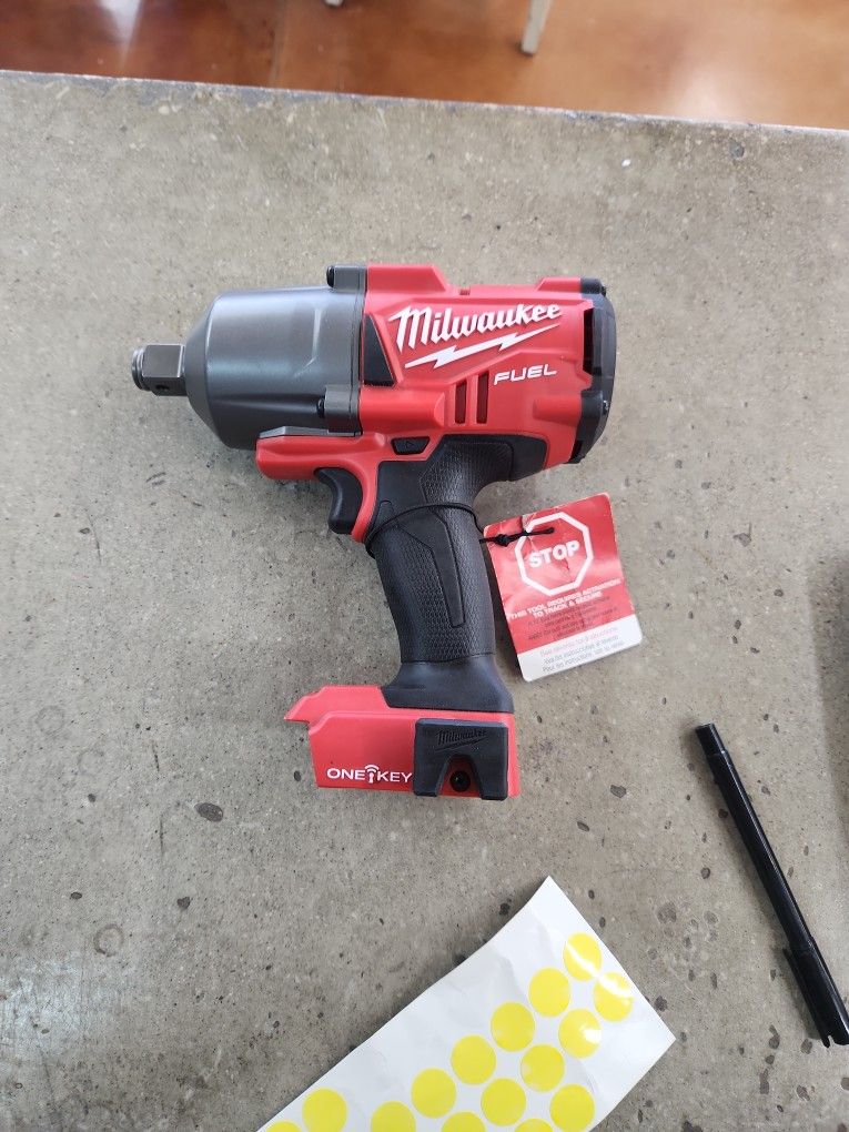 Milwaukee 2864-20 Cordless 18v 3/4" High Torque Impact Wrench 
