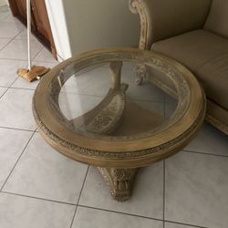 Round Coffee Table 