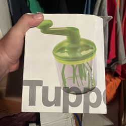 Tupperware: Whip N Prep