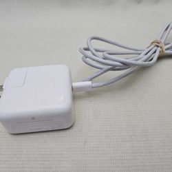 Apple 30W Usb-C Power Adapter Model#:A2164 + UsbC to UsbC cord