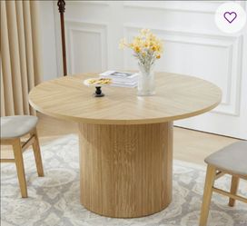 Round  dining room table