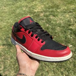 Nike Air Jordan 1 Low Reverse Bred