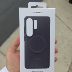 Galaxy S26 Ultra  Slim Magnet Case