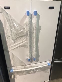 MAYTAG REFRIGERATOR