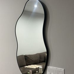 Irregular Shape Mirror 