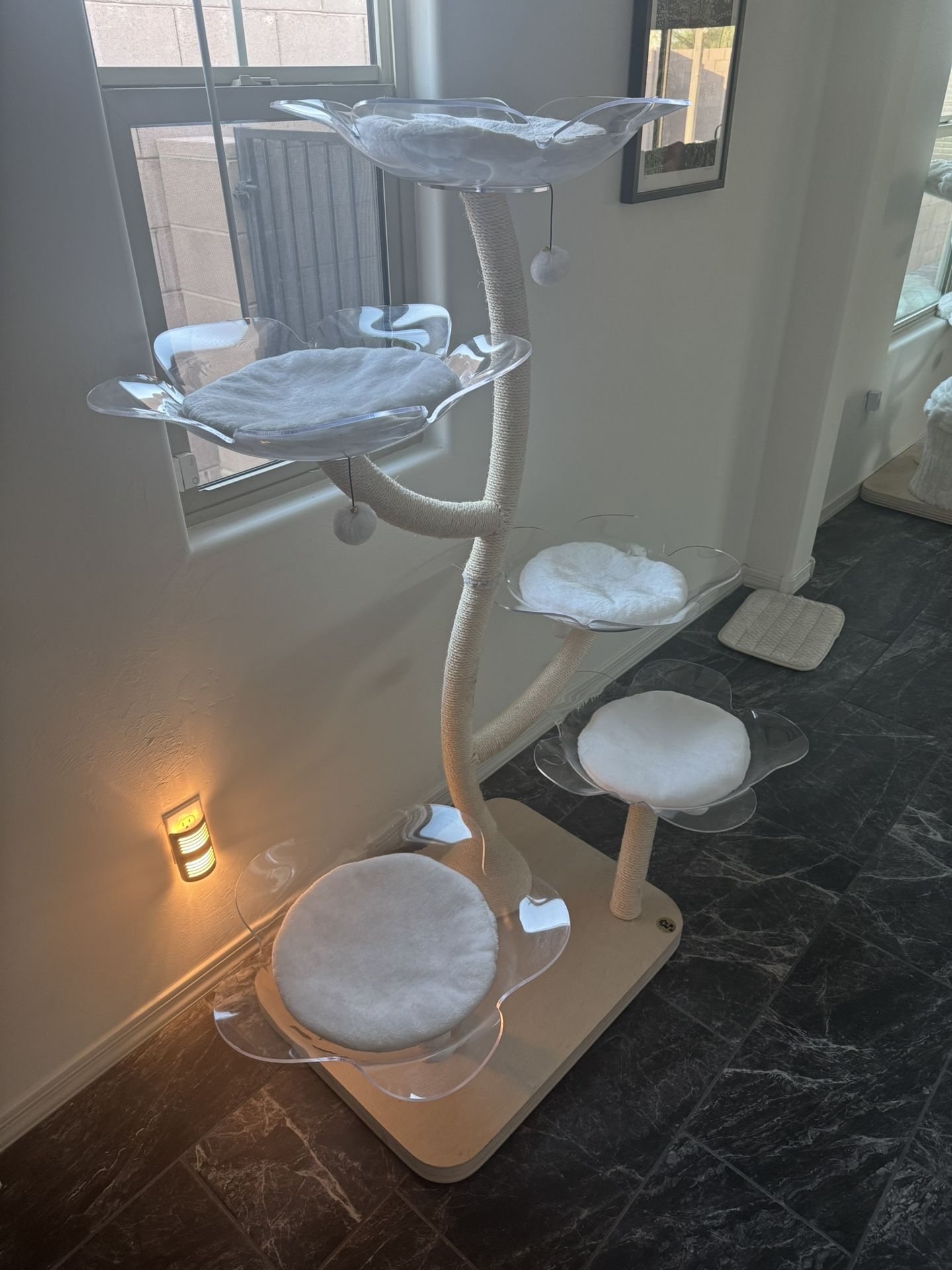 KBSPETS Origami Flowers: Blossom Clear Cat Tree