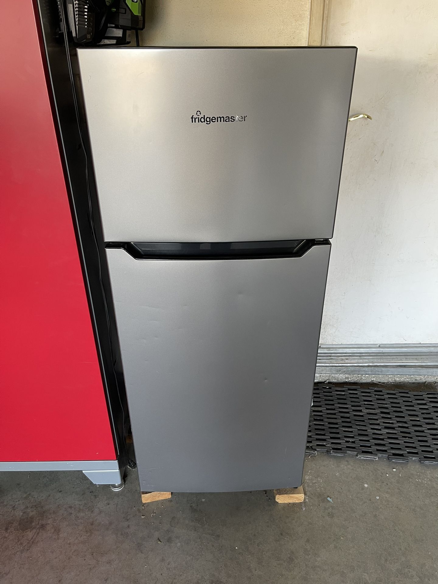 Fridgemaster Mini Fridge