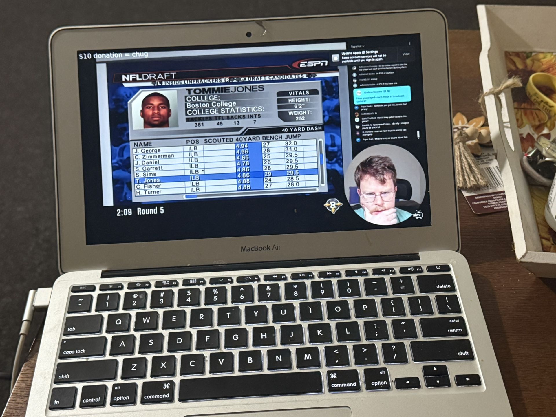 MacBook