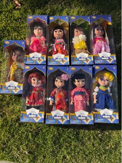 Disney Animators Collection It's A Small World Singing Doll RETIRED RARE