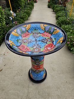 Tall Blue Talavera Birdbath. Clay Pots, Planters. Pottery $115 cada una.