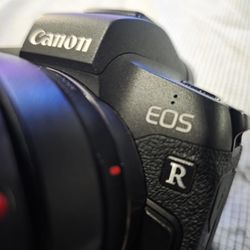 Canon EOS R