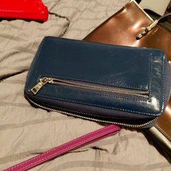 Wallets & Hand Pocketbooks