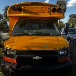 2009 Chevrolet 3500 Express