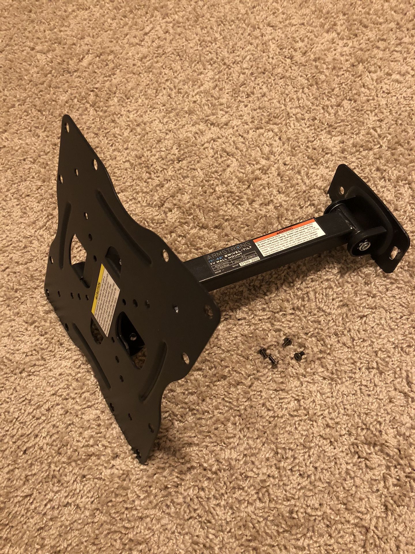 Going to be donated tomorrow so now’s the time! 17”-42” Swivel/Tilt TV Wall Mount