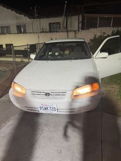 1999 Toyota Camry