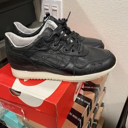 ASICS Men’s 11.5