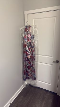 Blondi Nites, Ven style, floral print, Size 8
