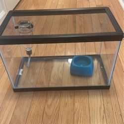 Glass Tank 6 Gallon $15