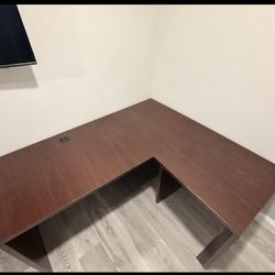 One day Price $250 corner desk, 2 drawer filing cabinet rarely used like new! High quality wood.