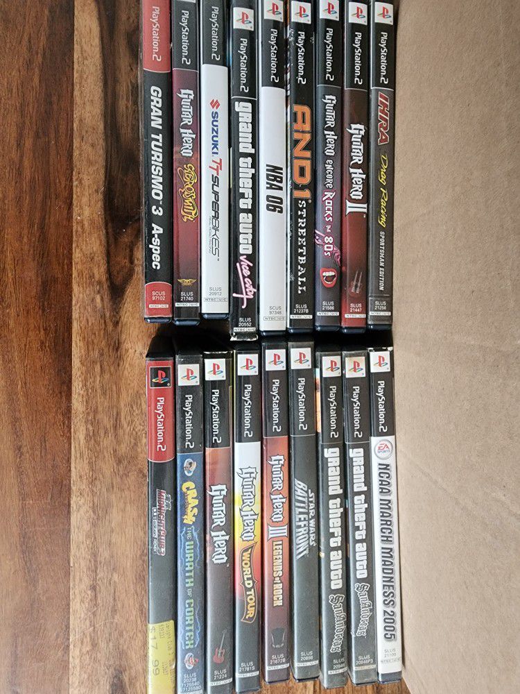 Ps2 And Xbox 360 Games Some CIB, Plus 40 Loose Games.some No Manuals. 