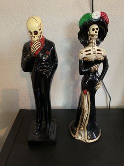 Porcelain Skulls