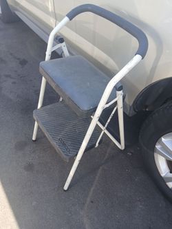 Step Ladder