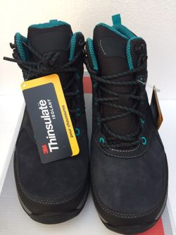 New Balance for woman size 9.5