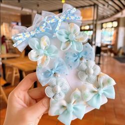 5 pairs of cute clips