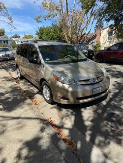 2007 sienna LE