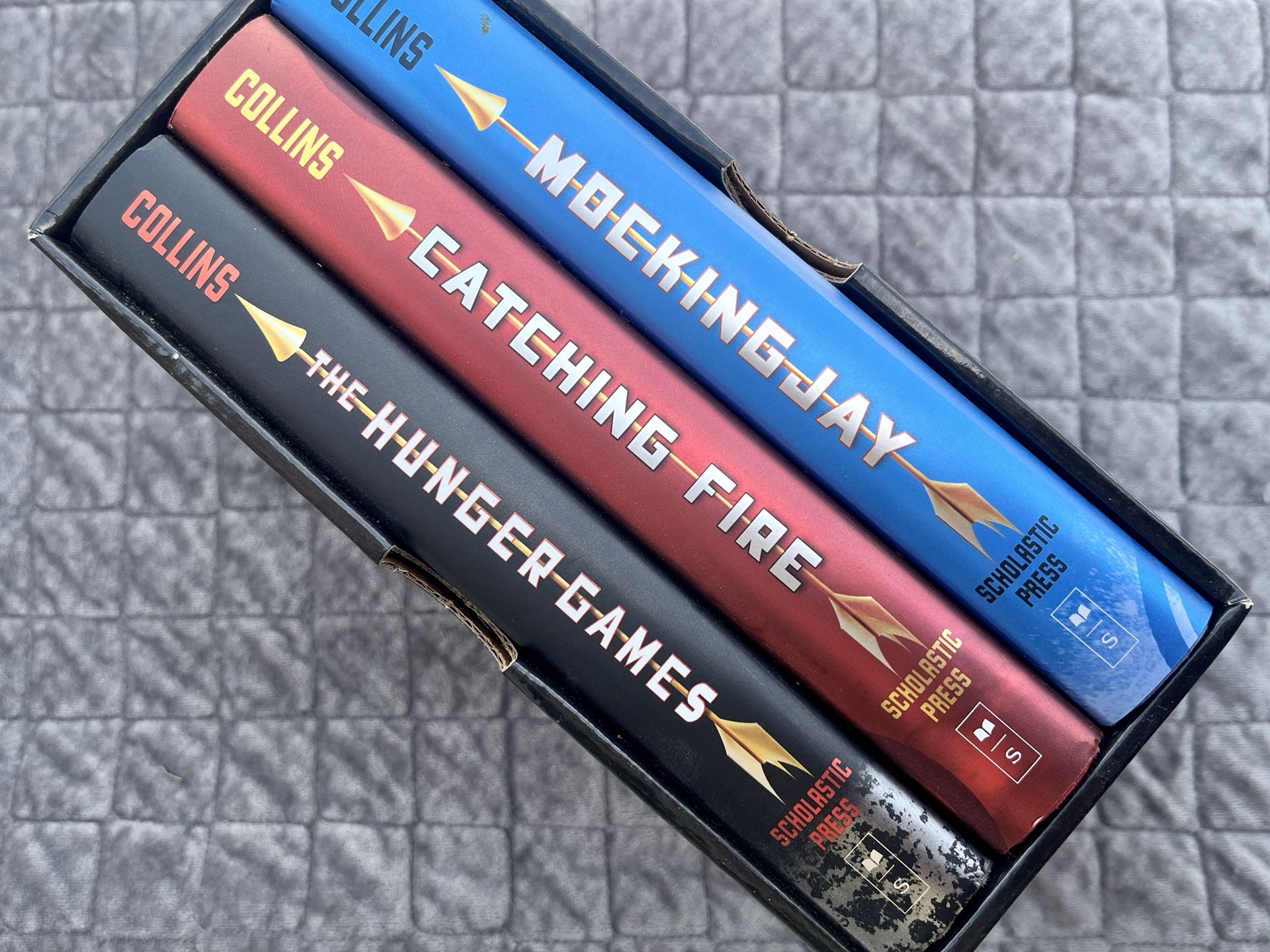 The Hunger Games Trilogy Book Set!