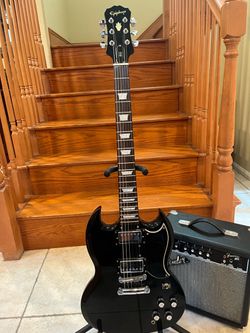 Epiphone SG Standard w/ Fender Amp