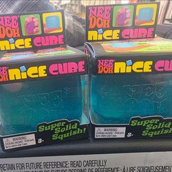 NeeDoh Nice Cubes