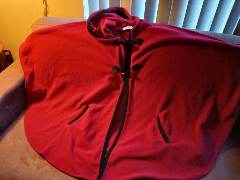 Women's LeModa Hooded Poncho With Pockets And Toggle Closure. One Size Fits Most