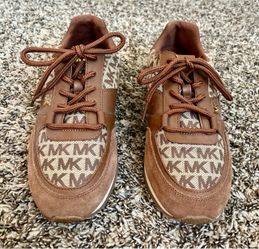 Michael Kors Sneakers
