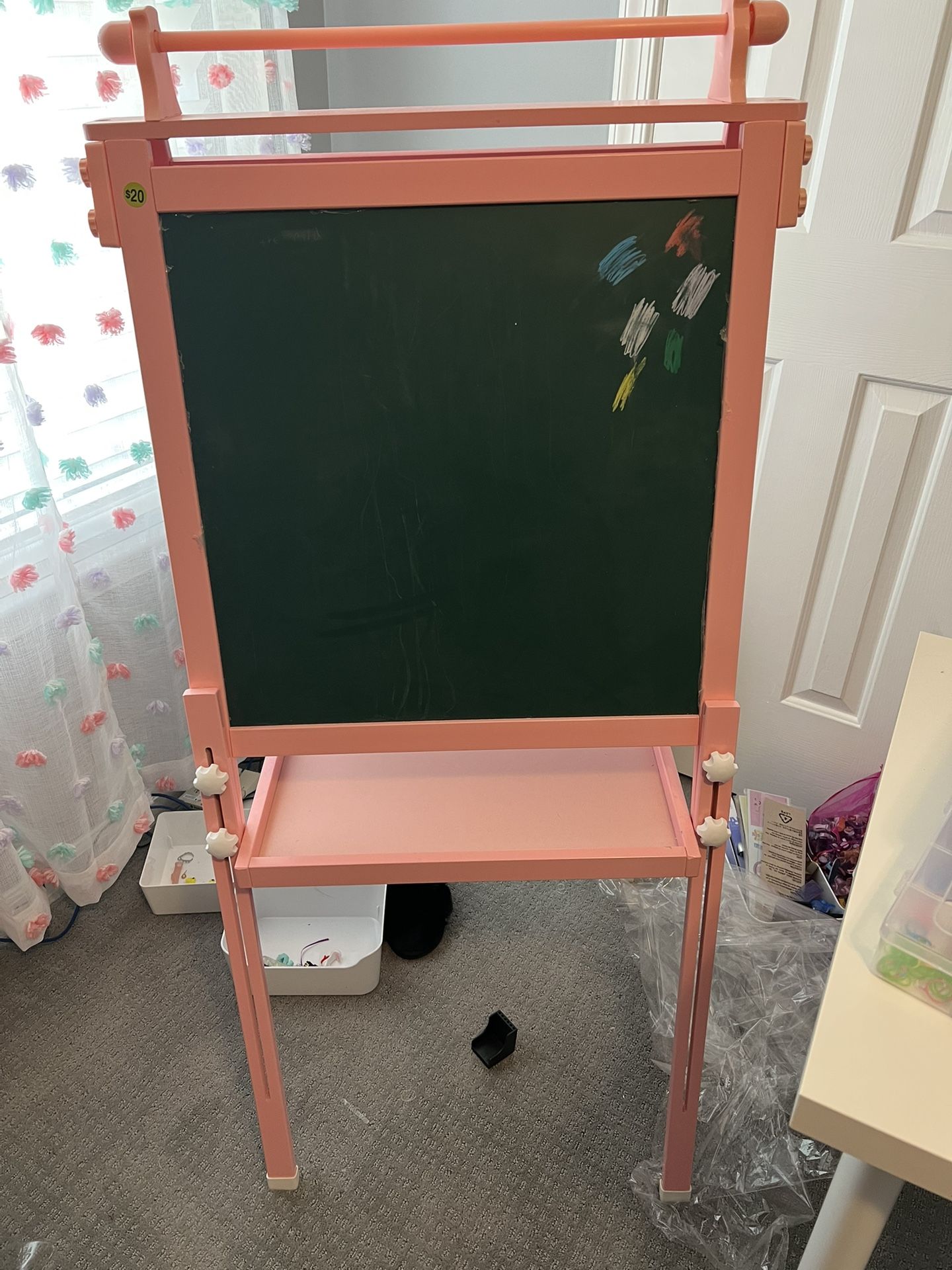 Pink Kids Easel