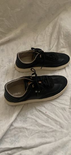 OluKai black leather women’s sneakers