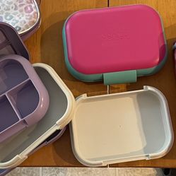 2 Bentgo Chill Lunch Boxes With Freezer Trays