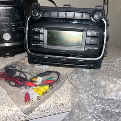 Kia  Forte LX STEREO 