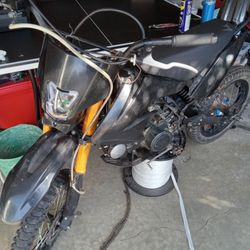 Apollo Dirt Bike