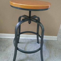 Adjustable stool
