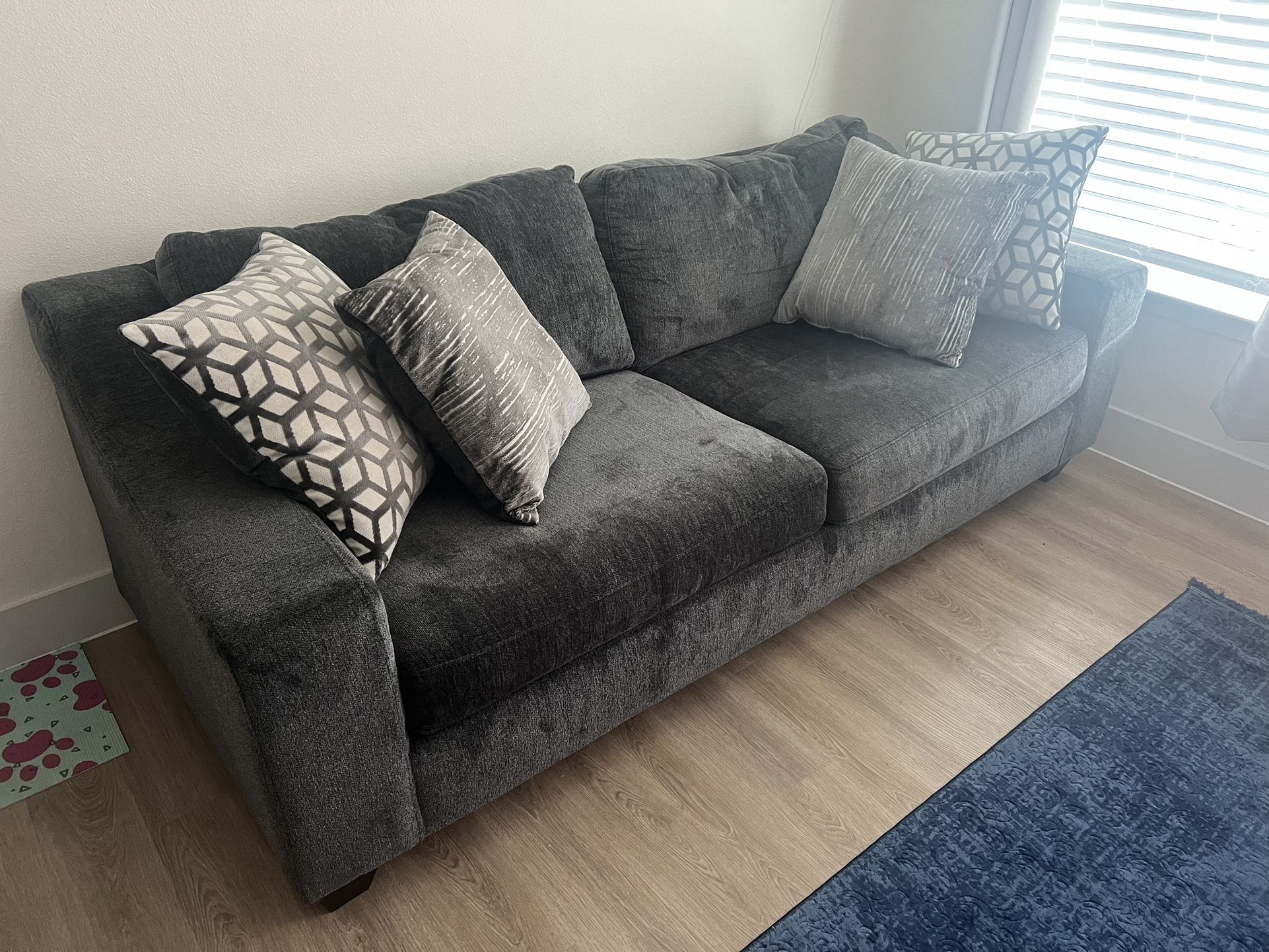 Queen Size Pull Out Couch Sleeper Sofa 